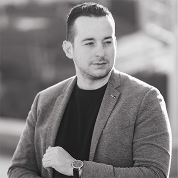 Soós Dániel management, marketing, fotózás